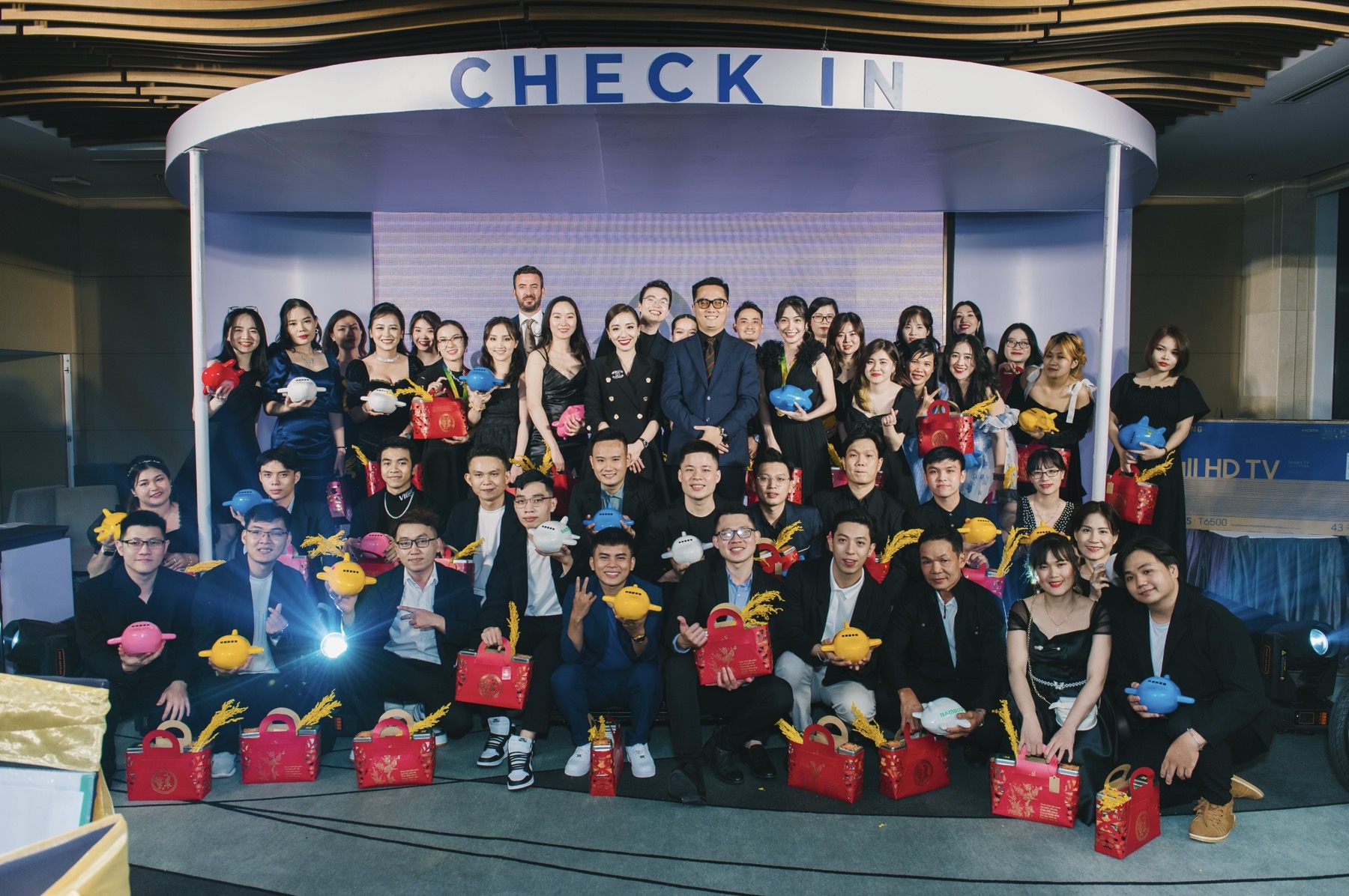 CÔNG TY CỔ PHẦN TM & DV SAGEN GROUP